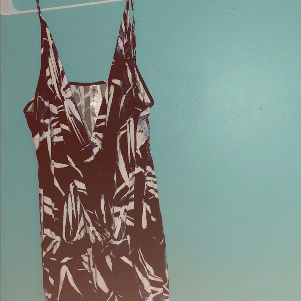 Fabletics jumpsuit (summery)